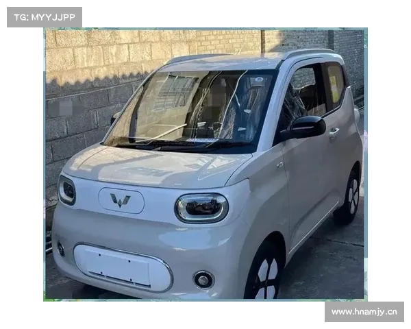 五菱E10:这台五菱,我愿称之为“回头率王者”、“回本利器” 五菱E10:这台五菱,我愿称之为“回头率王者”、“回本利器”